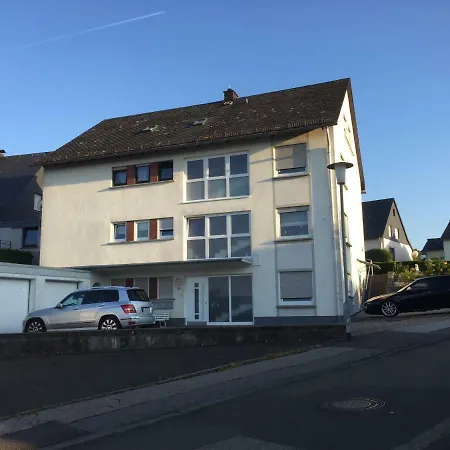 Mimi Souterrainwohnung Kastellaun