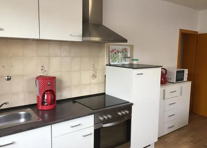 Mimi Souterrainwohnung Lägenhet Kastellaun